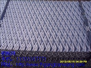 塔吊用鋼板網-03