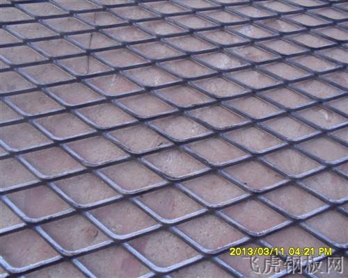 新型建筑腳手架“毛竹片”阻燃性強－０１