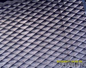 新型阻燃鋼笆網片具有哪些屬性－０４